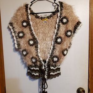 Beautiful sweater Vest!
